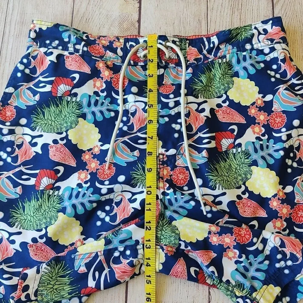 Nautica vibrant coral reef fish nautical swim trunk sz L
